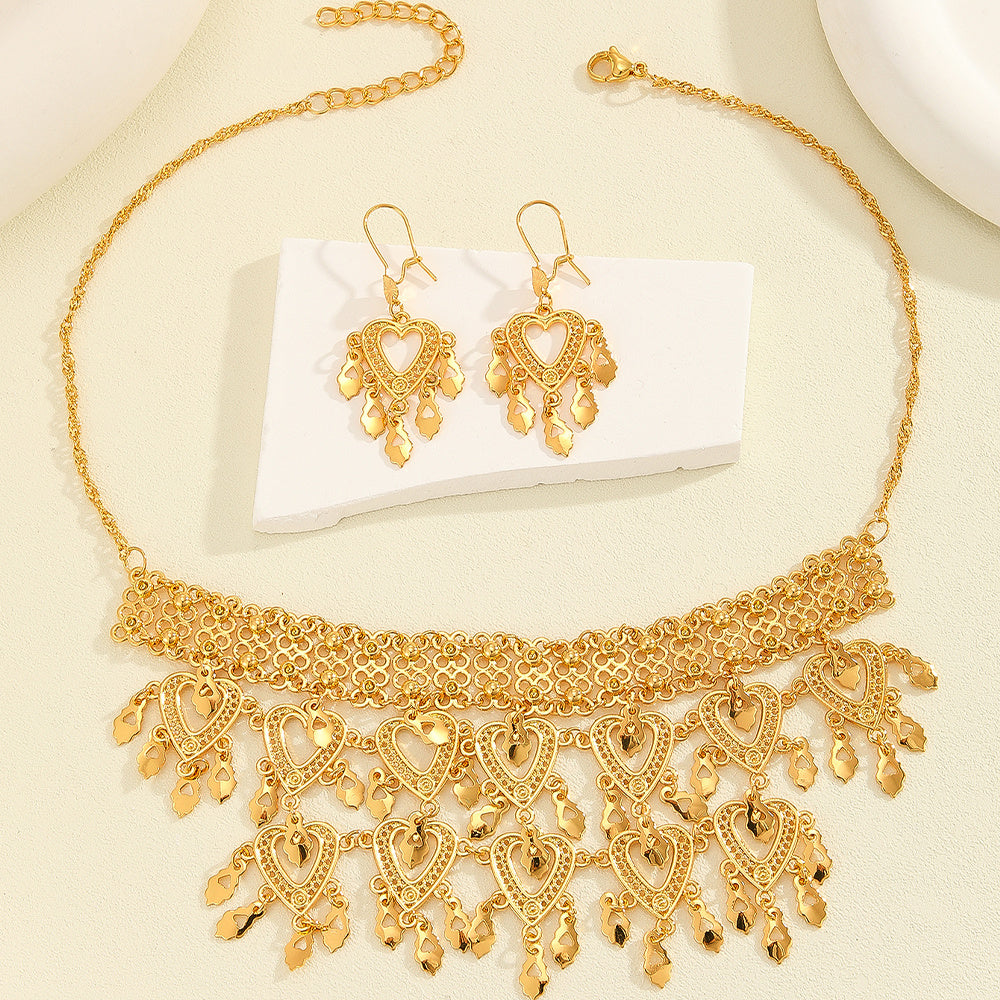 Luxury Heart Shaped Necklace & Earrings Set