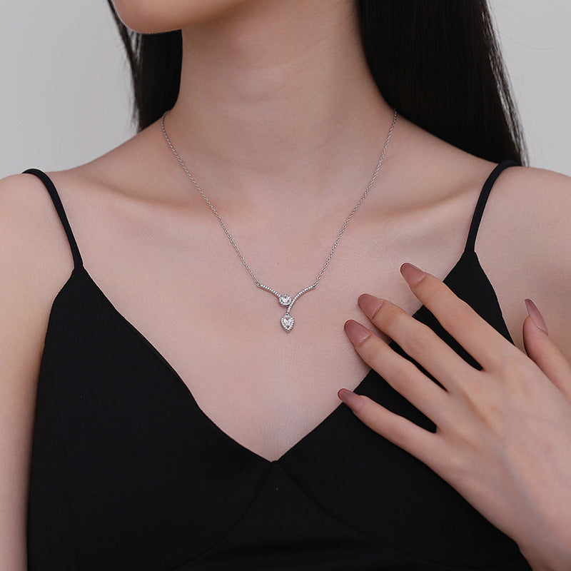 Niche High-Sense V-Shaped Necklace