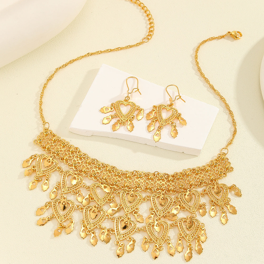 Luxury Heart Shaped Necklace & Earrings Set