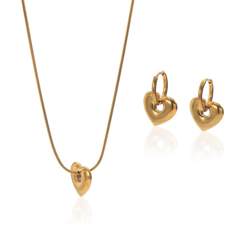 Lxalry 18K Gold Heart Pendant Necklace & Hoop Earrings Set